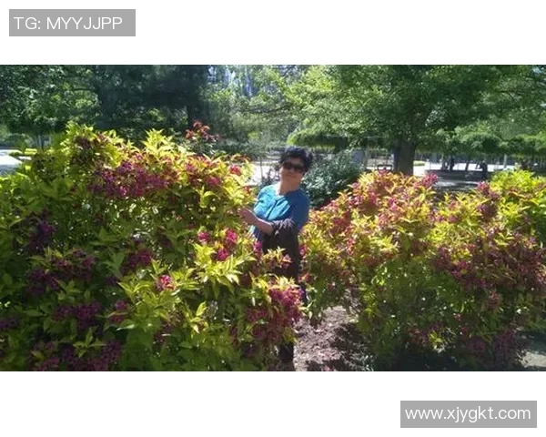 足球明星与中国女性的浪漫爱情故事揭示文化交融与家庭幸福的美好画卷